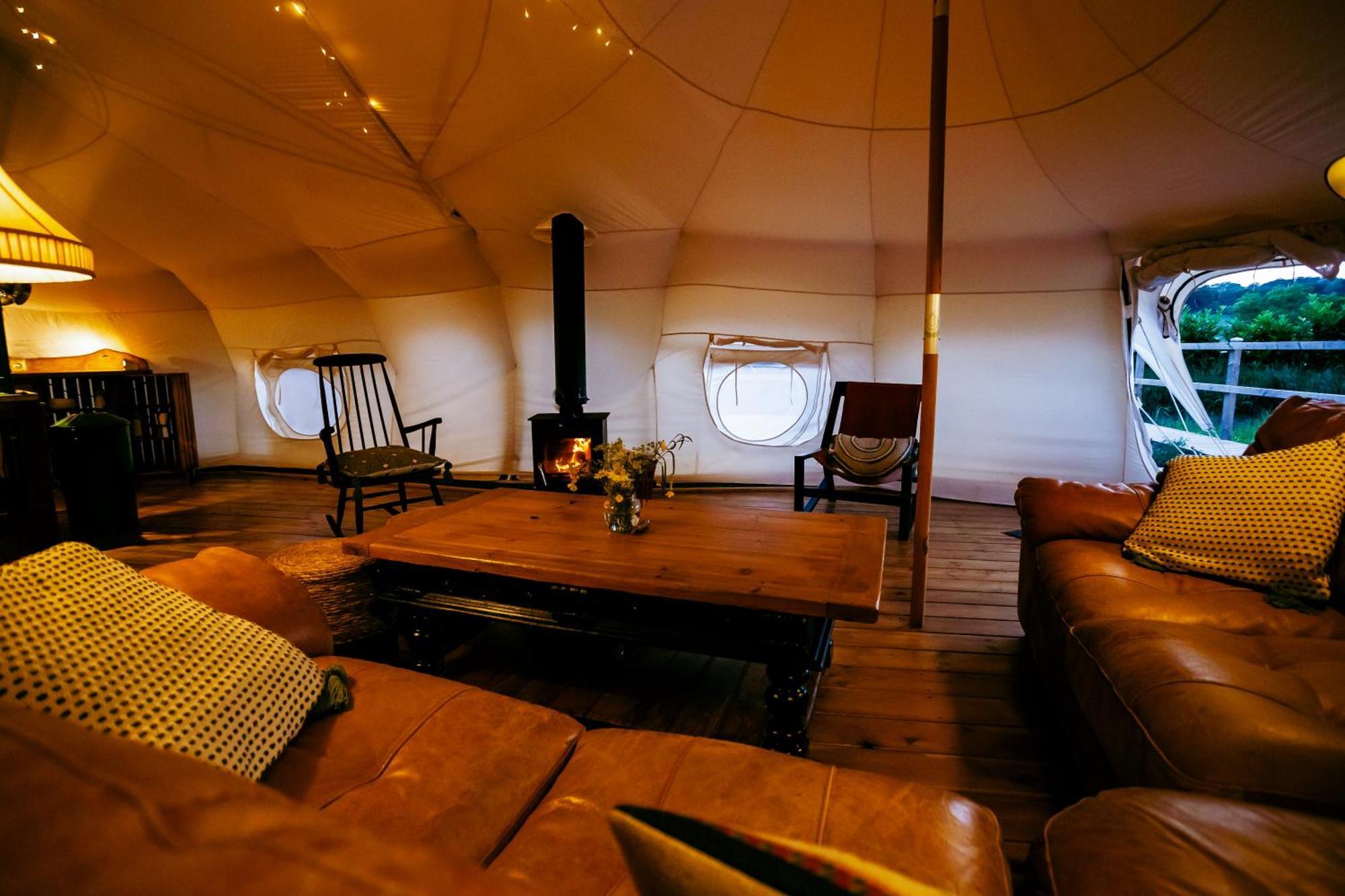 Luxury Glamping Retreat In Battle Villa Kültér fotó