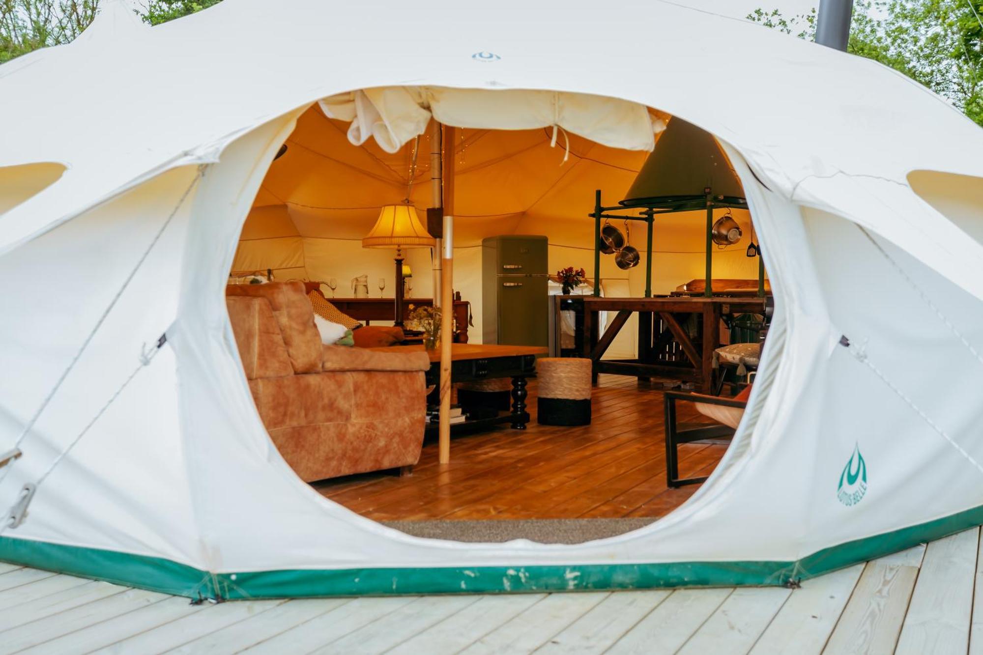 Luxury Glamping Retreat In Battle Villa Kültér fotó