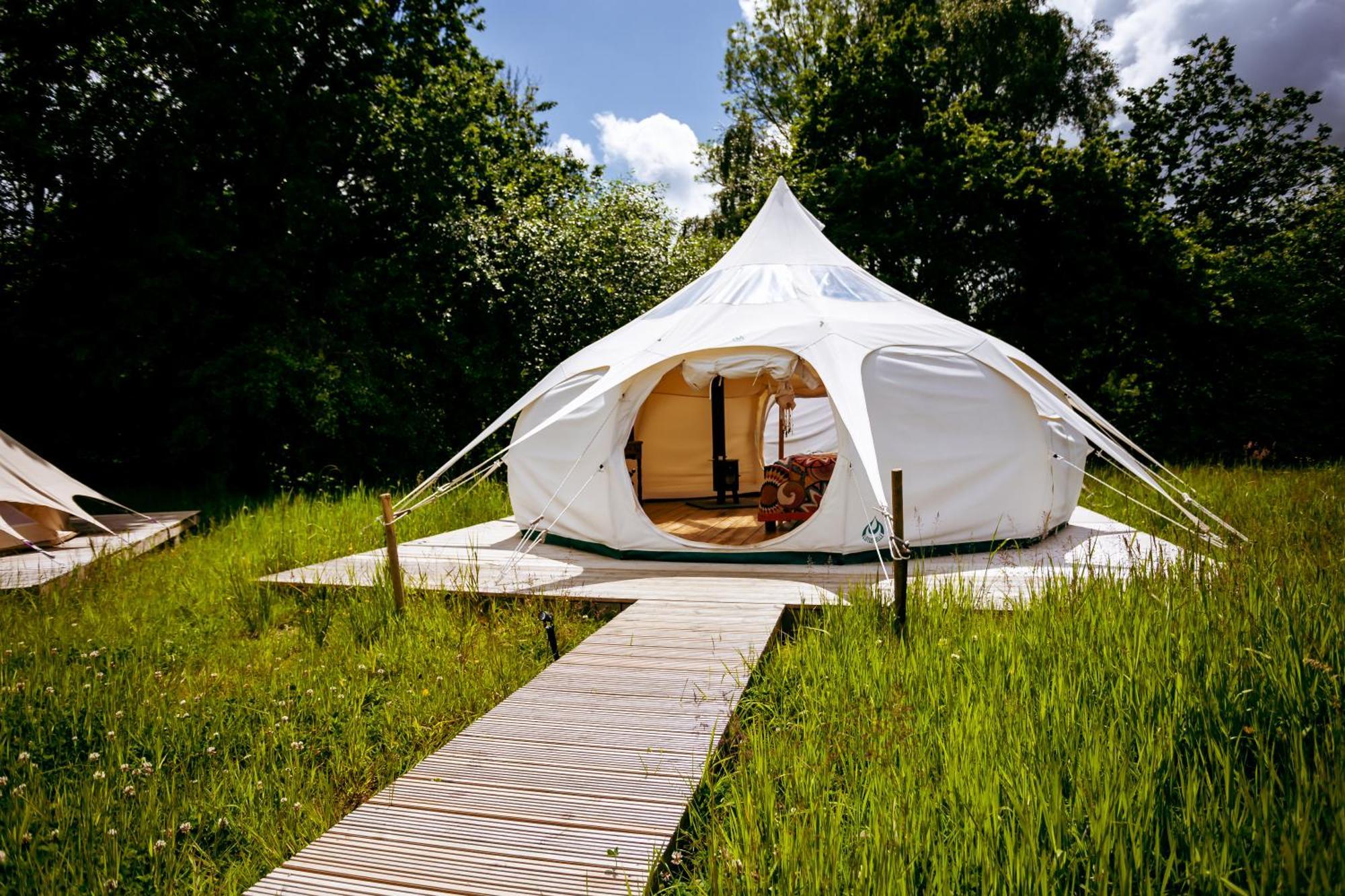 Luxury Glamping Retreat In Battle Villa Kültér fotó