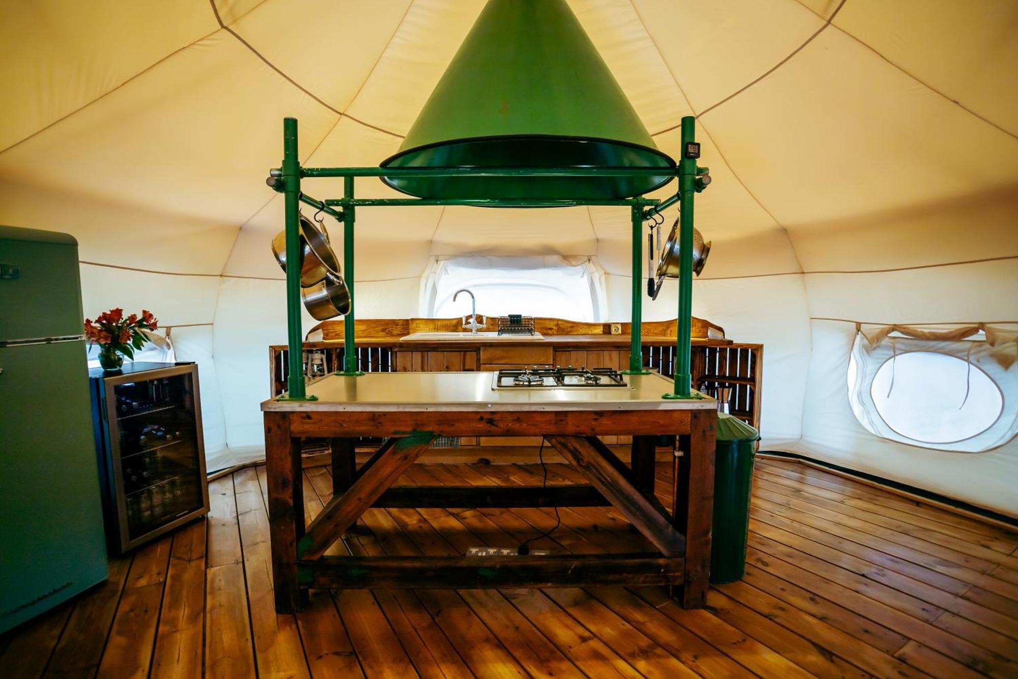 Luxury Glamping Retreat In Battle Villa Kültér fotó